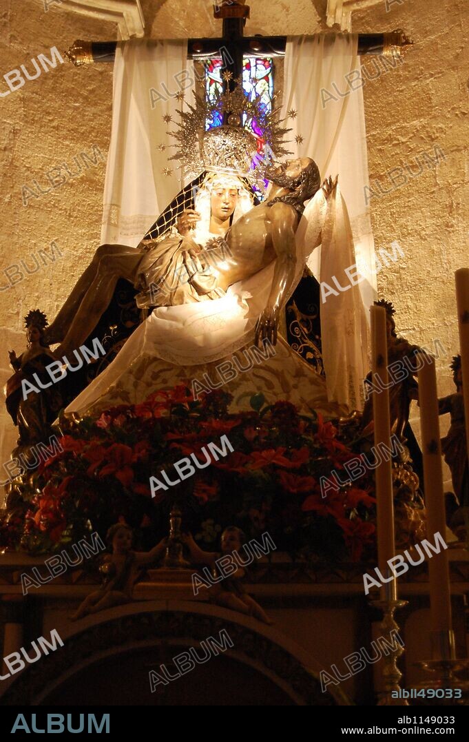 Grupo escultorico de la virgen de las angustias del escultor Juan de Mesa. Siglo XVII. Iglesia de San Pablo. Cordoba.
