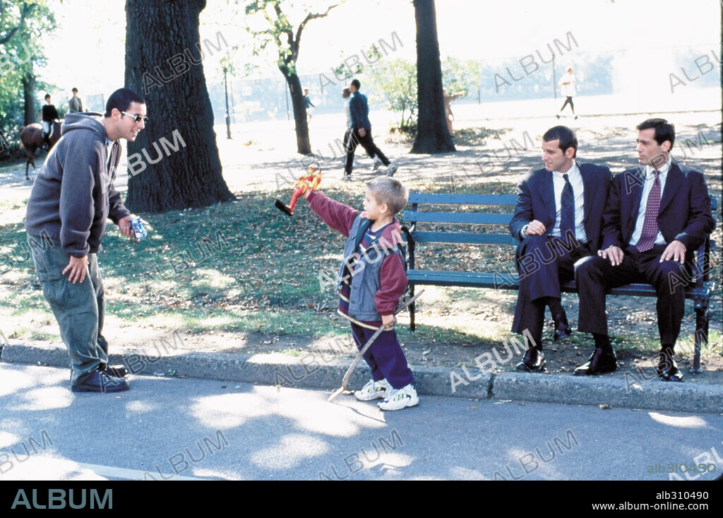 ADAM SANDLER and COLE SPROUSE in BIG DADDY, 1999, directed by DENNIS DUGAN. Copyright JACK GIARRAPUTO PRODUCTIONS.