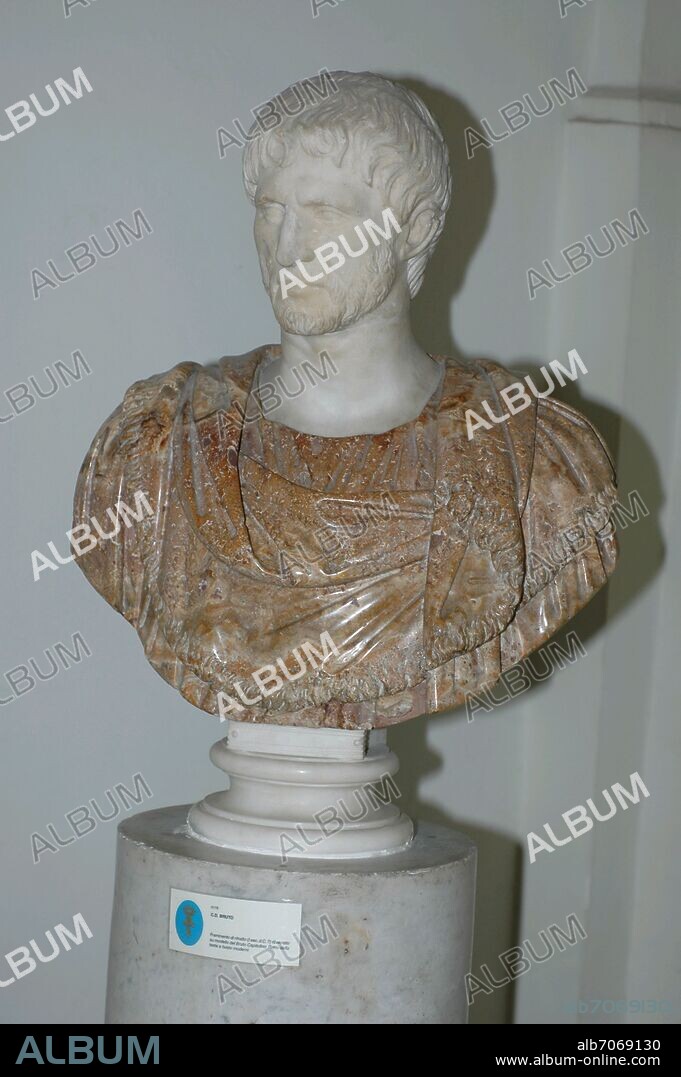BUSTO DE BRUTO CAPITOLINO UNO DE LOS ASESINOS DE JULIO CESAR.