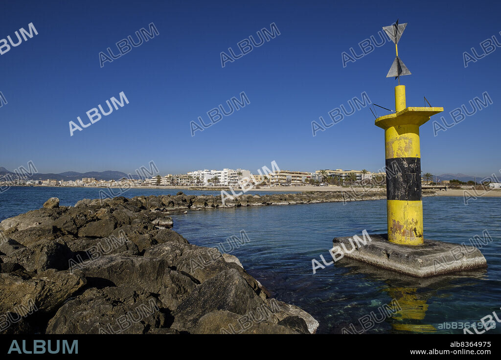 Ciudad Jardin beach, Palma, Mallorca, Balearic Islands, Spain.