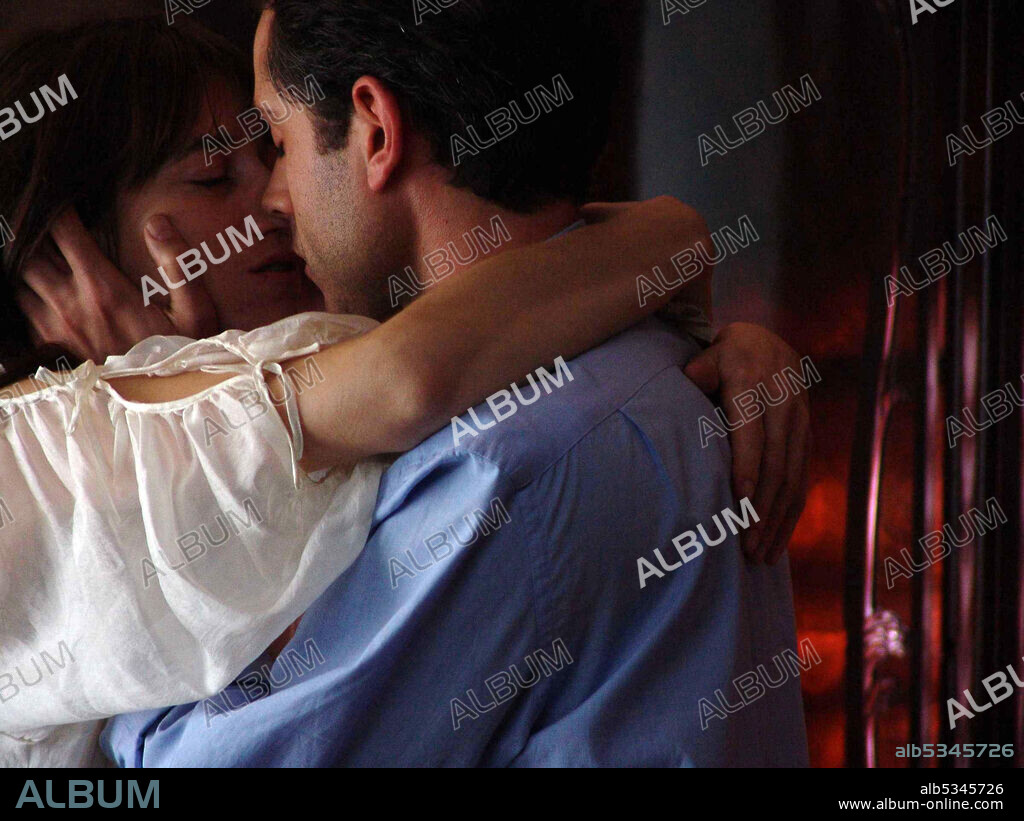 CHARLOTTE GAINSBOURG dans THE CITY OF YOUR FINAL DESTINATION, 2009, réalisé  par JAMES IVORY. Copyright Merchant Ivory Production. - Album alb5345726