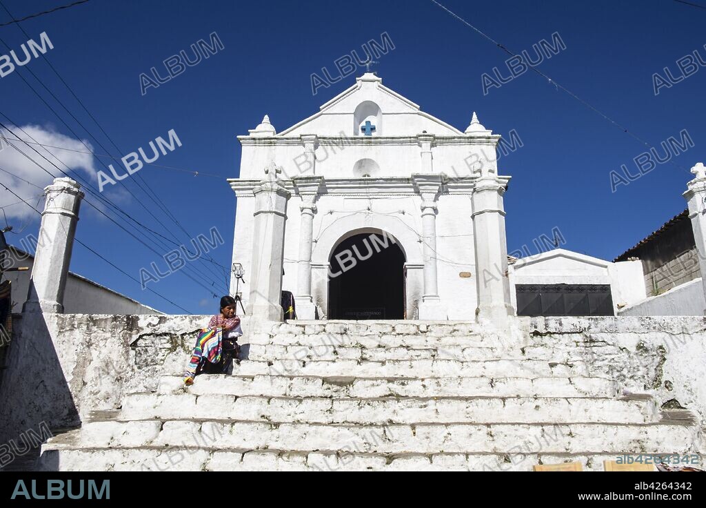 Iglesia de la Capilla del Calvario del Señor Sepultado, Santo Tomás Chichicastenango, República de Guatemala, América Central.