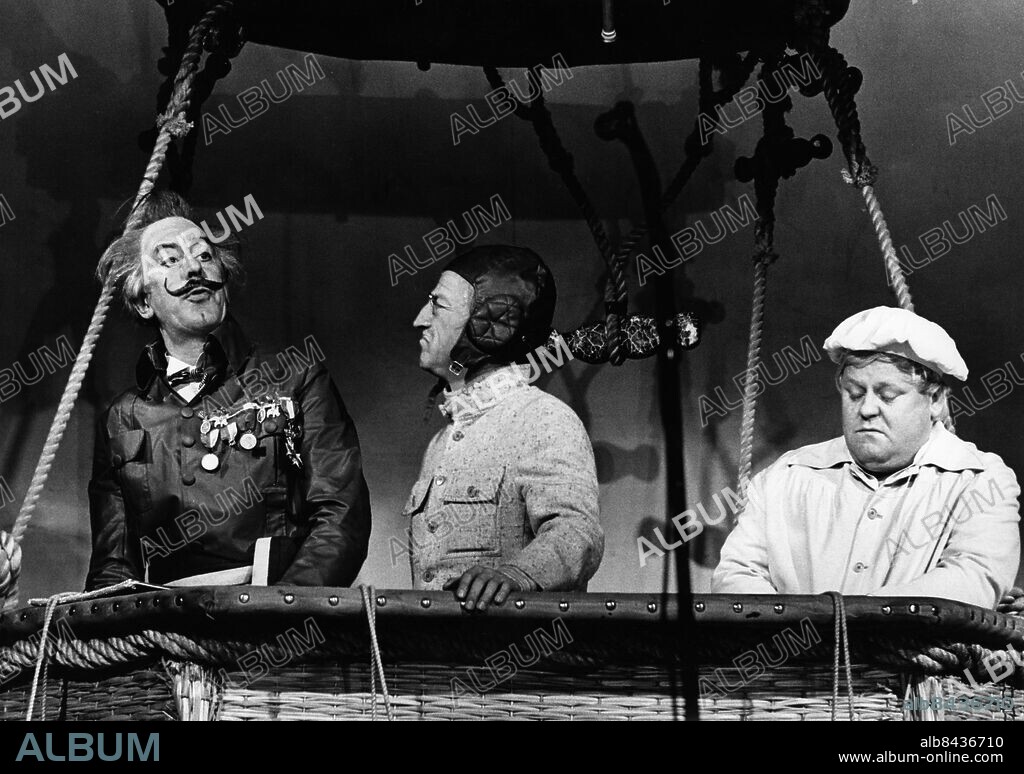ARKIV 1968.. Från vänster skådespelarna Martin Ljung, Stig Grybe och Sune Mangs i revymusikalen De sista entusiasterna.. Foto: Bertil S-son Åberg / SVT / Kod: 5600.
