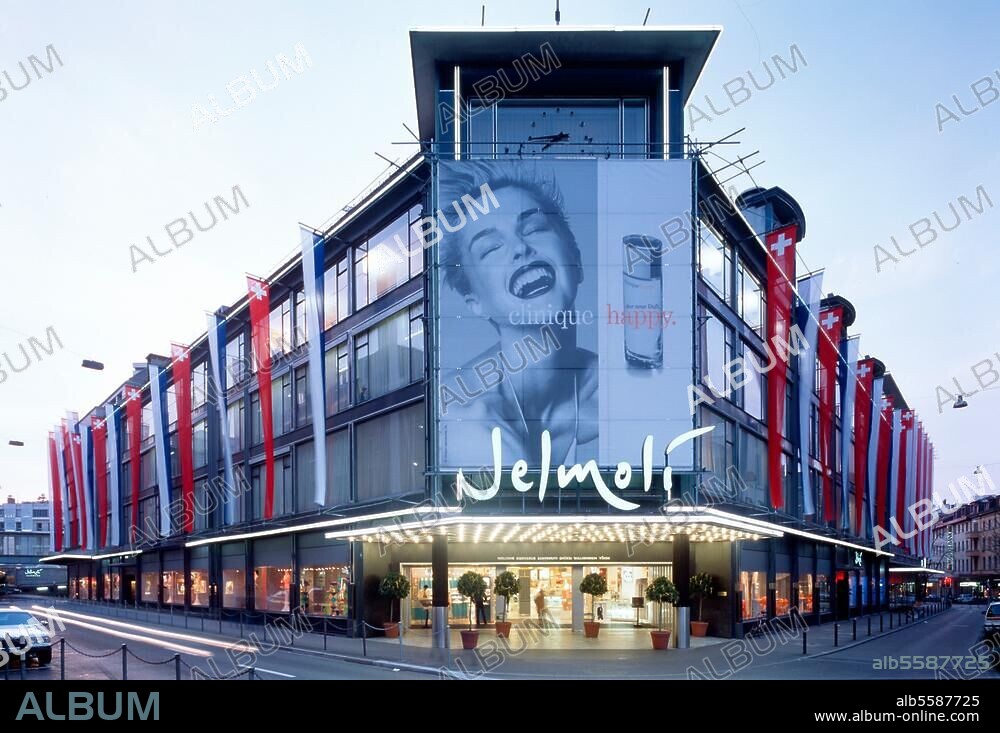 Zürich (Suisse), magasin de la chaîne Jelmoli. Vue.