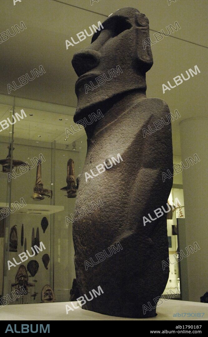 Hoa Hakananai'a. Human figure (moai). Basalt. 1000-1200. Easter Island. British Museum. London. United Kingdom.