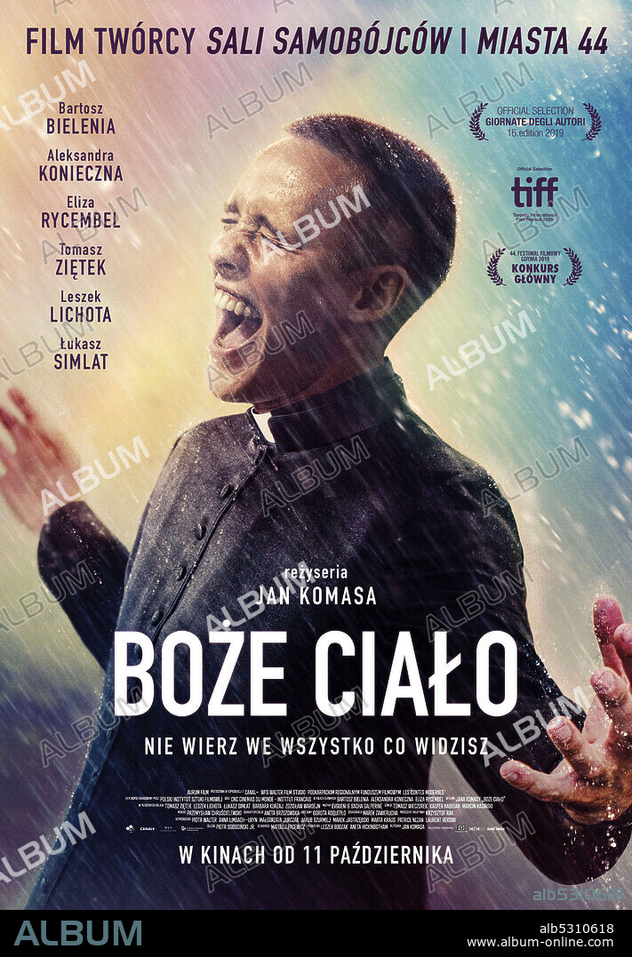 BARTOSZ BIELENIA in CORPUS CHRISTI, 2019 (BOZE CIALO), directed by JAN KOMASA. Copyright AURUM FILM/WFS WALTER FILM STUDIO/CANAL+POLSKA/PODKARPACKI F.