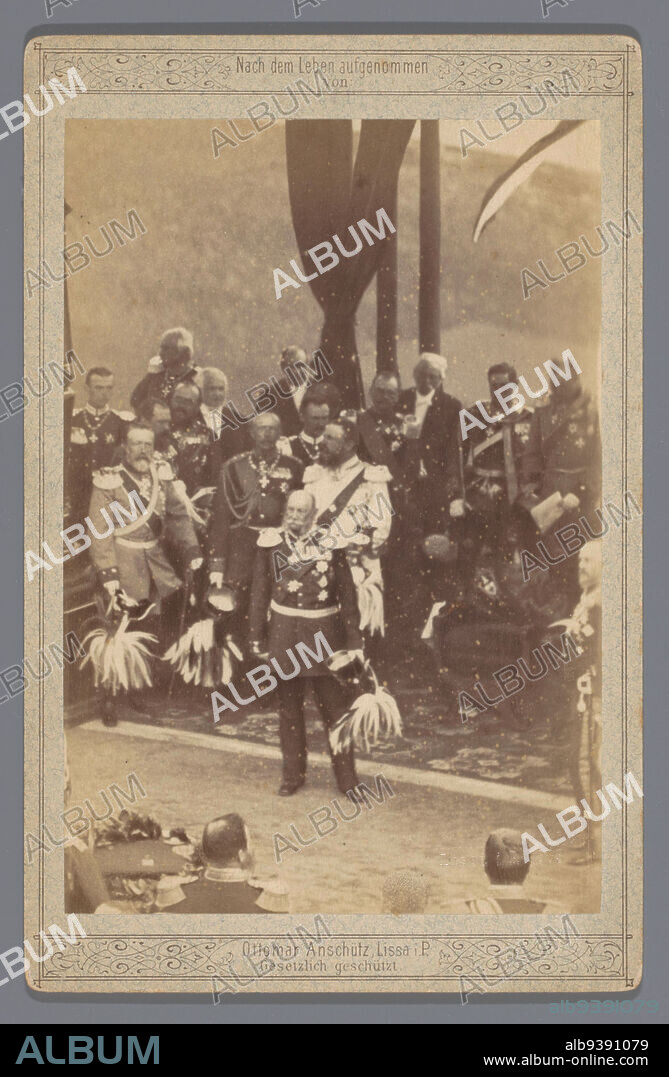 Kaiser Wilhelm I at the unveiling of the Niederwalddenkmal, 1883, Ottomar Anschütz (mentioned on object), Niederwald, 28-Sep-1883, paper, cardboard, albumen print, height 139 mm × width 94 mmheight 168 mm × width 108 mm.