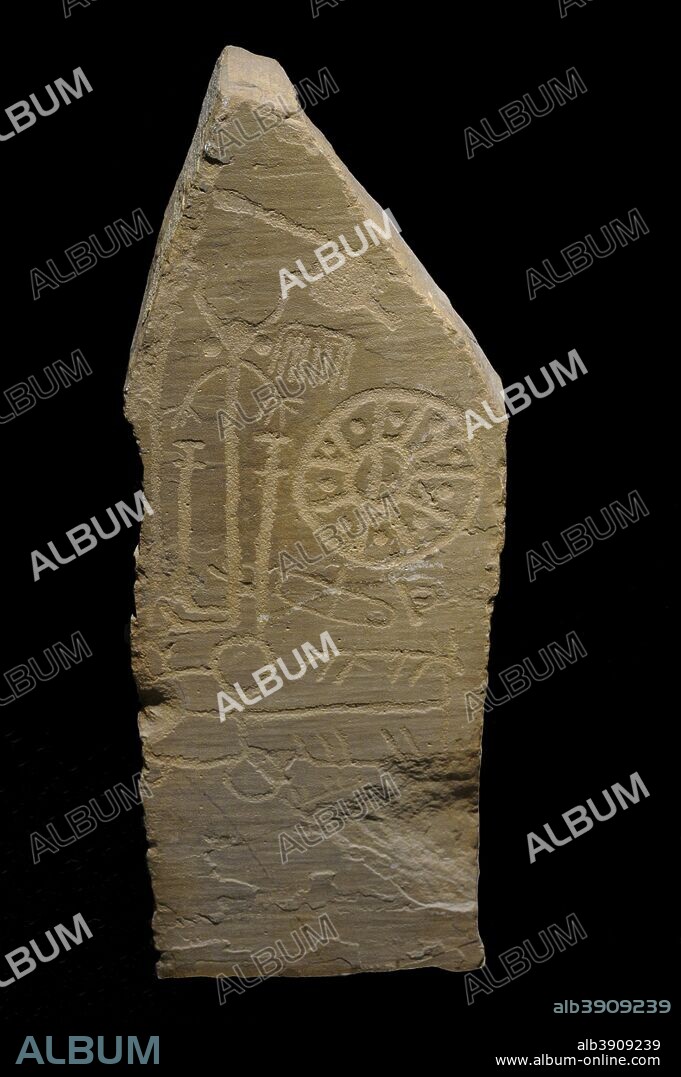 Estela de Guerrero. 1100-850 a. C. Cuarcita. Bronce Final. Procedente de El Viso (provincia de Córdoba, Andalucía). Museo Arqueológico Nacional. Madrid. España.