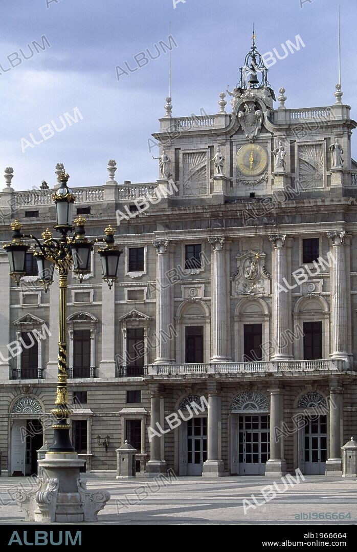 Facade of the Royal Palace, 1735, by Philip Juvara (1678-1736) and Giovanni Battista Sacchetti (1690-1764), Square of the Armoury, Madrid. Detail. Spain, 18th century.