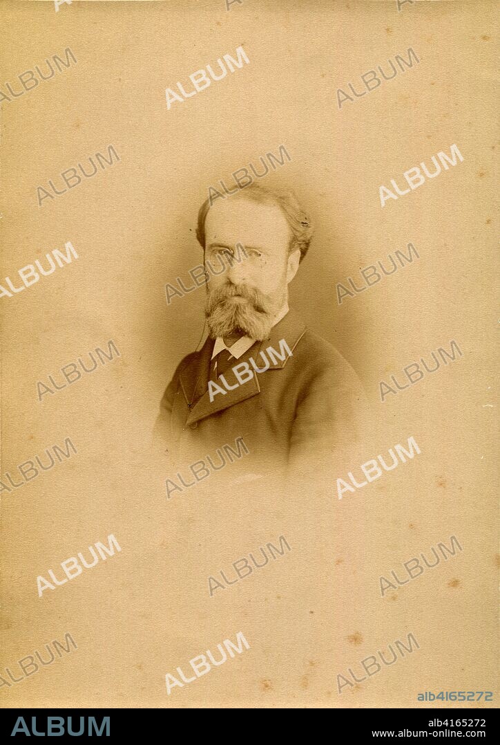 Retrato del escritor granadino Baltasar Martínez Durán.