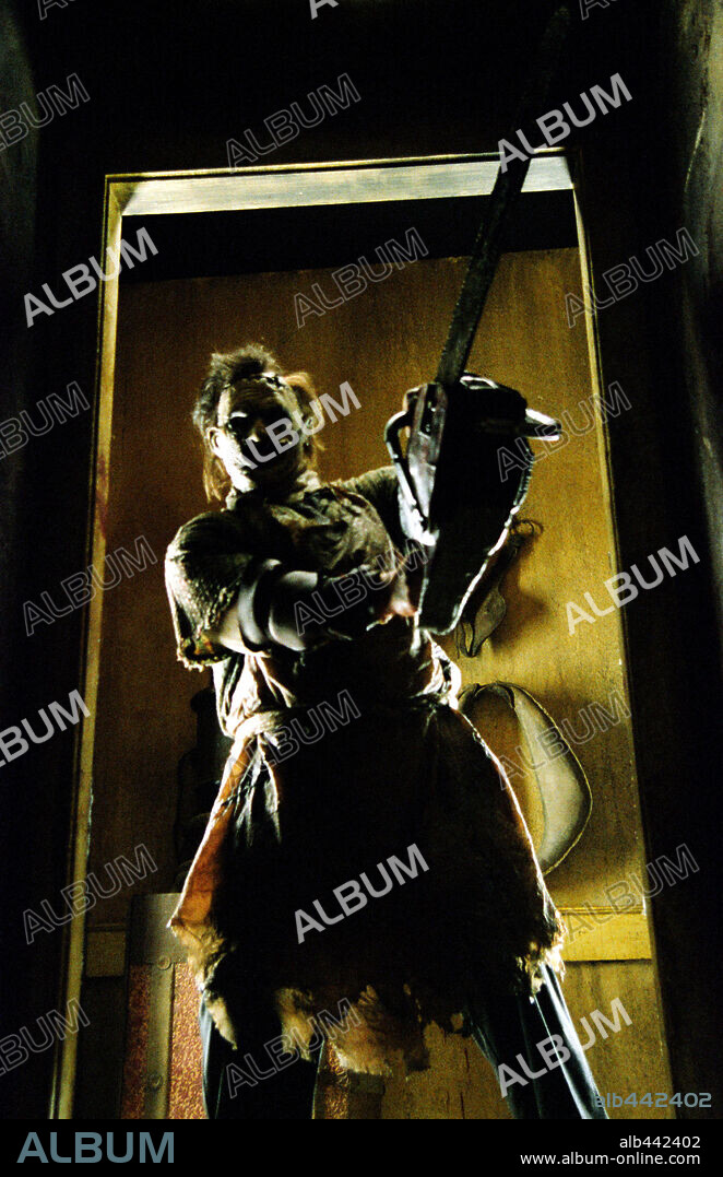 ANDREW BRYNIARSKI en LA MATANZA DE TEXAS, 2003 (THE TEXAS CHAINSAW MASSACRE), dirigida por MARCUS NISPEL. Copyright NEW LINE CINEMA.