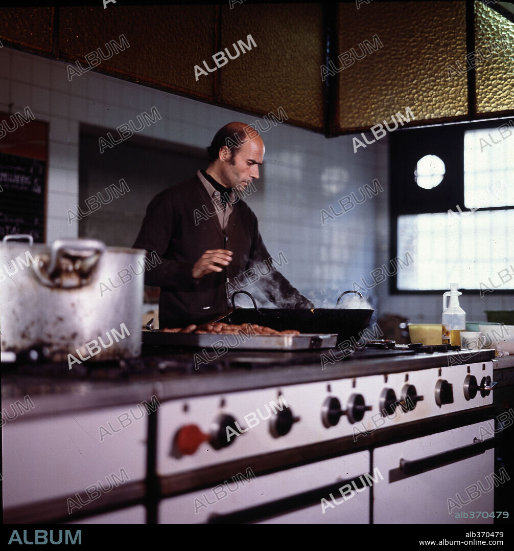 JOSE LUIS CERVETO in THE MURDER OF PEDRALBES, 1978 (EL ASESINO DE PEDRALBES), directed by GONZALO HERRALDE.