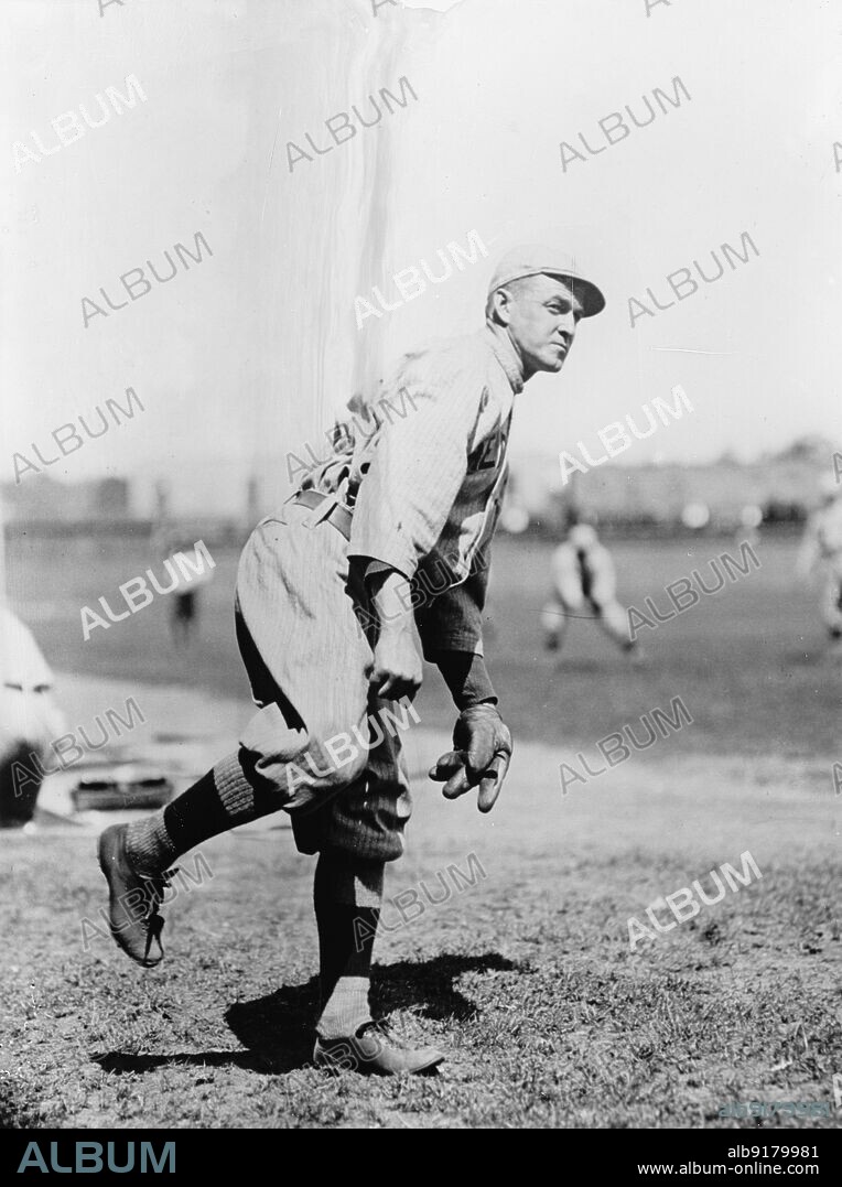 HARRIS & EWING. Thomas "Buck" O'Brien, Boston Al (Baseball), 1913.