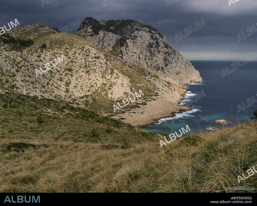 Cala Figuera y Cap de Catalunya. Peninsula de Formentor. Pollença.Sierra de Tramuntana.Mallorca.Islas Baleares. Spain.
