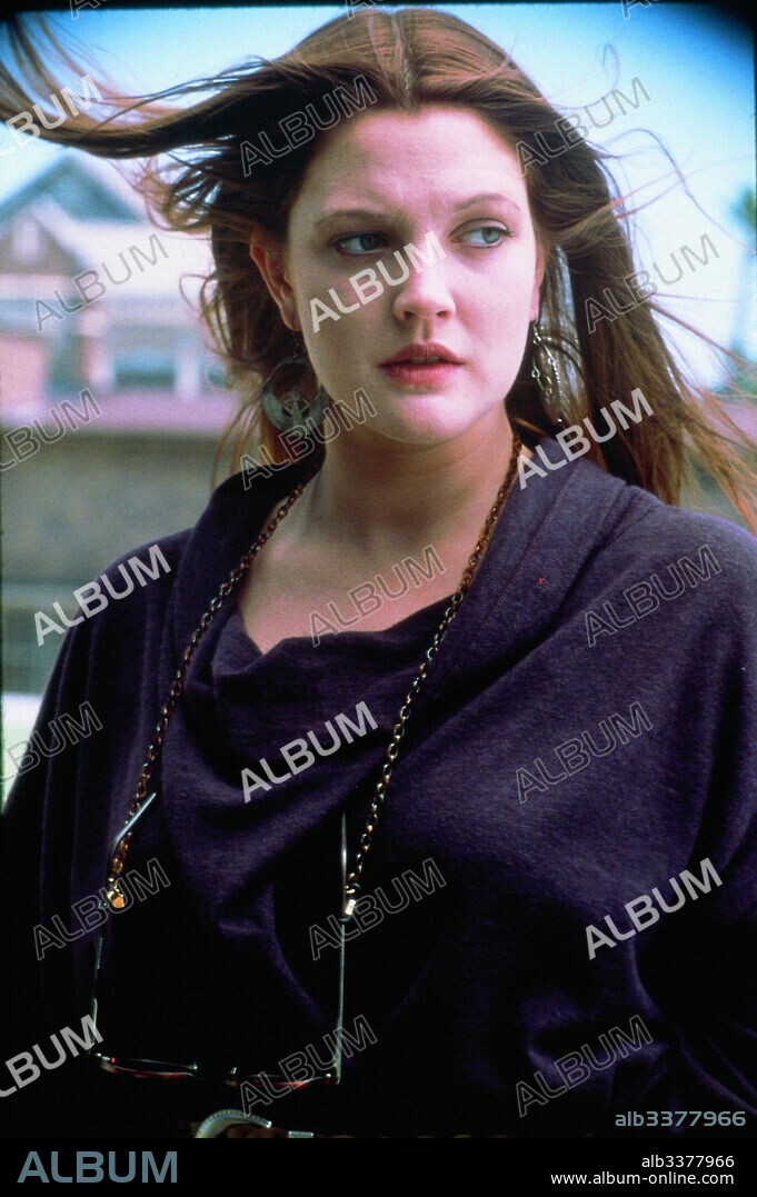 DREW BARRYMORE in DONNIE DARKO, 2001, directed by RICHARD KELLY. Copyright ADAM FIELDS PRODUCTIONS/FLOWER FILMS/GAYLORD FILMS/PANDORA.