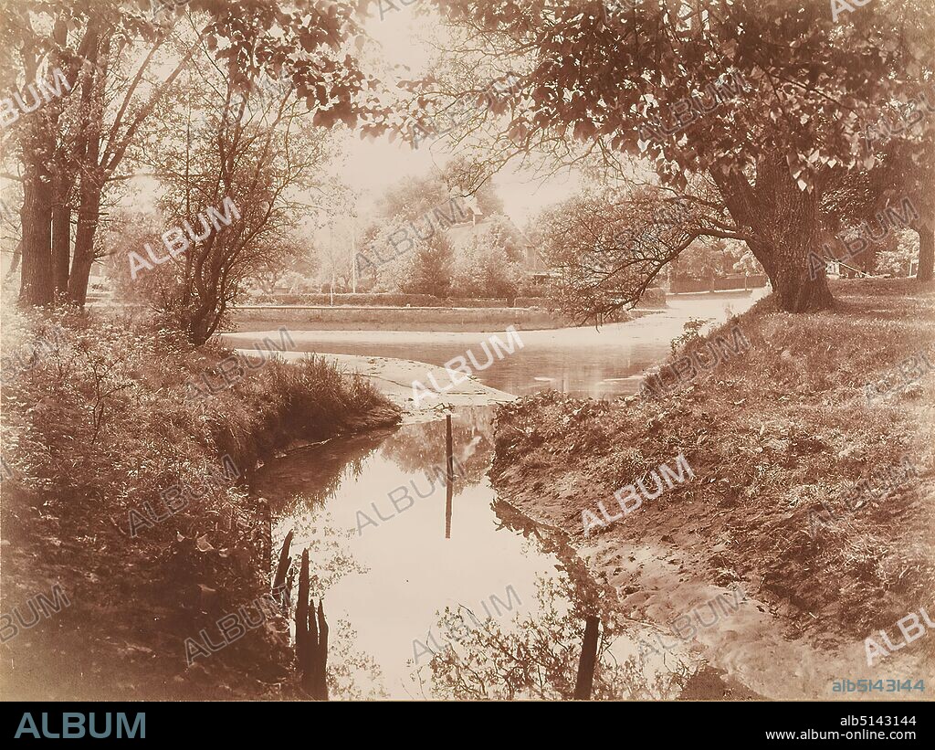 Anton Joachim Christian Bruhn, Zur alten Schleuse bei Poppenbüttel, Sammlung Juhl, albumin paper, black and white positive process, image size: height: 16,70 cm; width: 22,30 cm, Sammlung Juhl, inscribed: recto on the cardboard: title, artistic photography, landscape photography, nature, landscape with plants, waters.