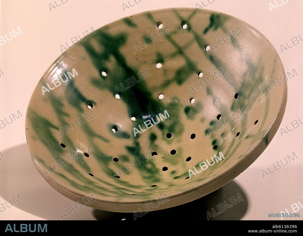 CERAMICA POPULAR DE LA BISBAL (GERONA).