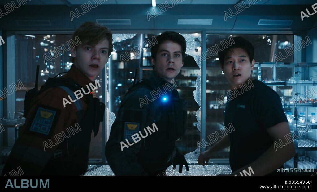 DYLAN O'BRIEN, KI HONG LEE and THOMAS BRODIE-SANGSTER in MAZE RUNNER: THE DEATH CURE, 2018, directed by WES BALL. Copyright Gotham Group / Temple Hill / 20th Century-Fox Film Corporati.
