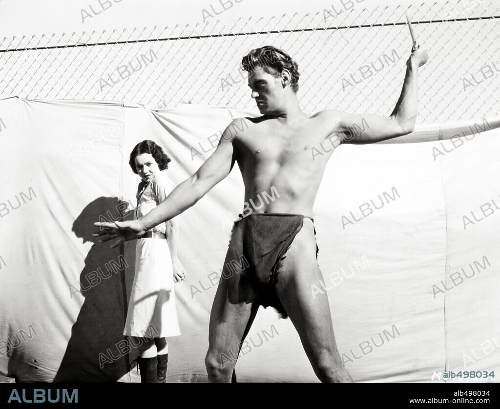 JOHNNY WEISSMULLER and MAUREEN O'SULLIVAN in TARZAN, THE APE MAN, 1932, directed by W. S. VAN DYKE. Copyright M.G.M.