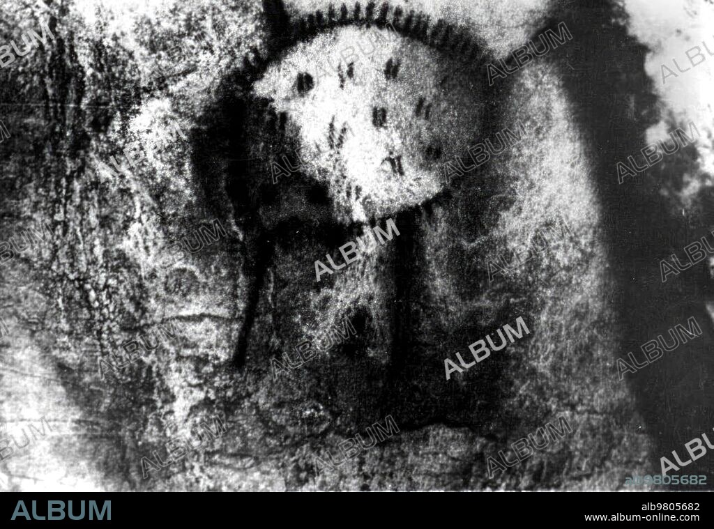 1950. Pinturas Ruprestres de la cueva de Pileta (Málaga).