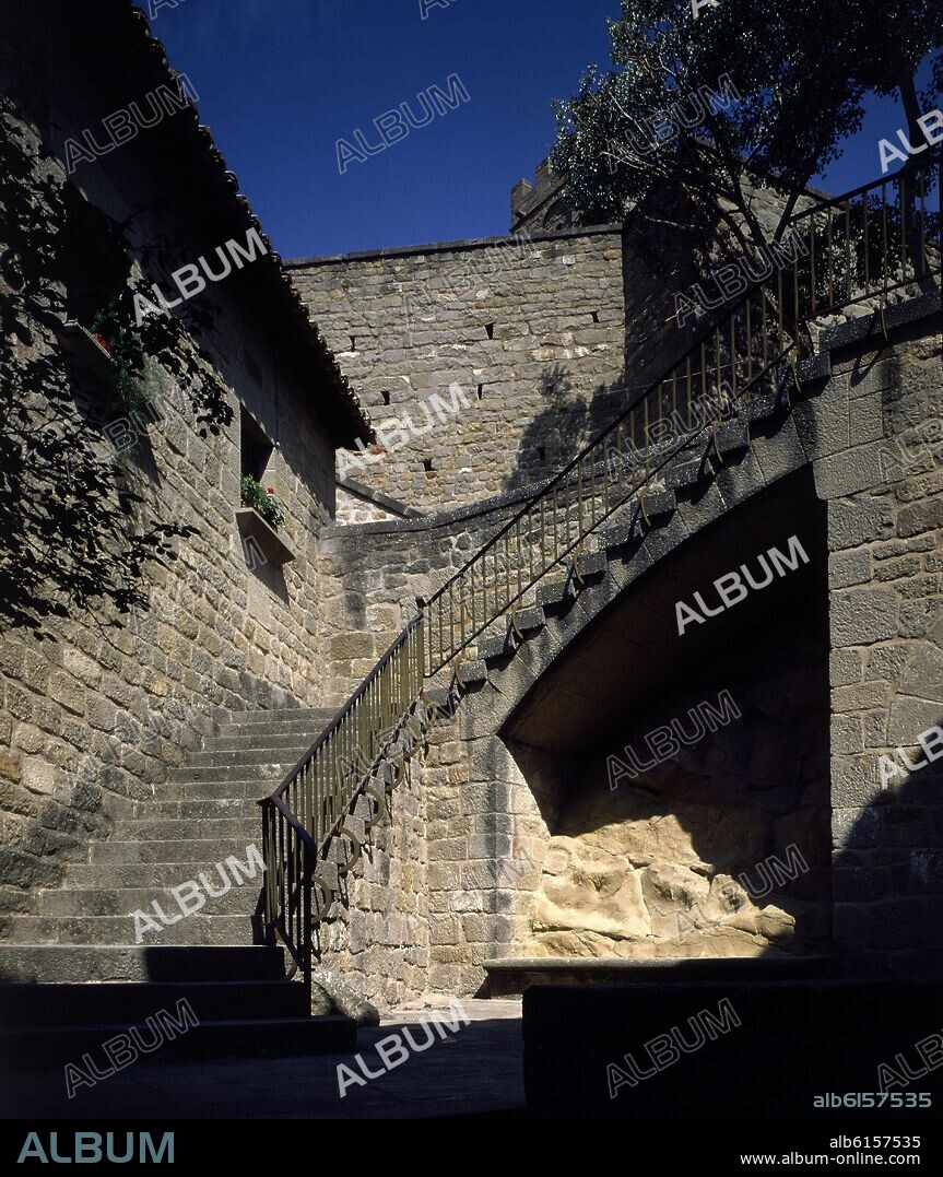 ESCALERA DE LA MURALLA DE SOS DEL REY CATOLICO.