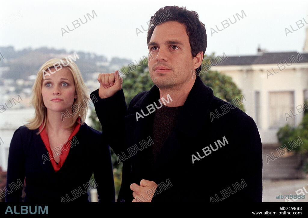 MARK RUFFALO y REESE WITHERSPOON en OJALA FUERA CIERTO, 2005 (JUST LIKE HEAVEN), dirigida por MARK WATERS. Copyright DREAMWORKS PICTURES.