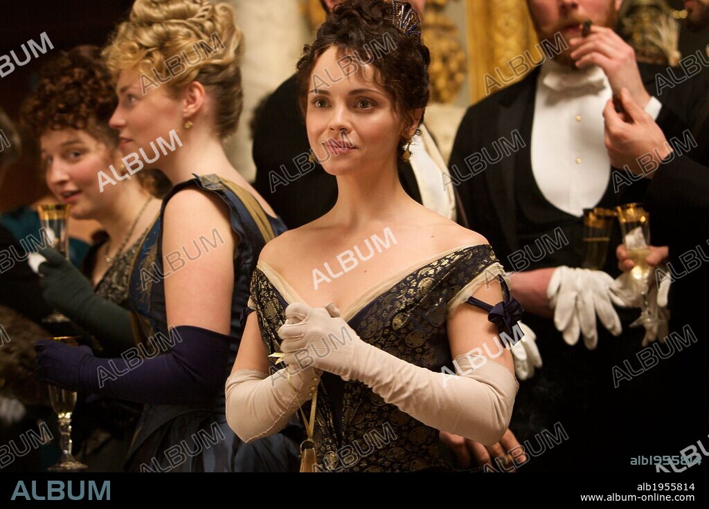 CHRISTINA RICCI in BEL AMI, 2011, directed by DECLAN DONNELLAN and NICK ORMEROD. Copyright REDWAVE FILMS.