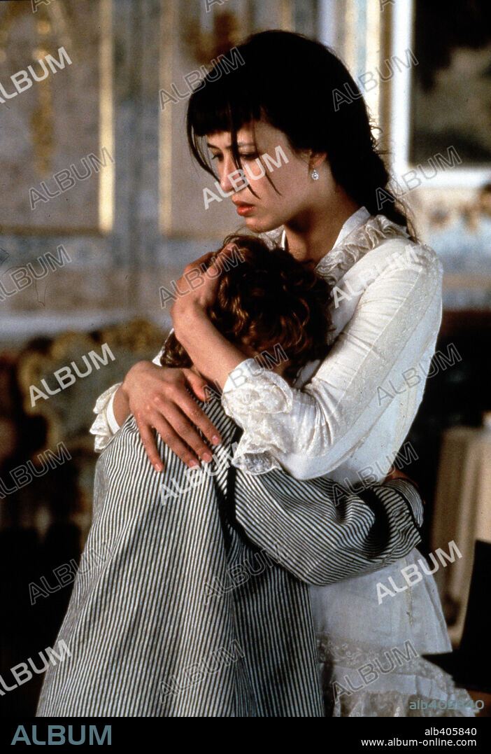 SOPHIE MARCEAU dans ANNA KARENINA, 1997, réalisé par BERNARD ROSE. Copyright WARNER BROTHERS.