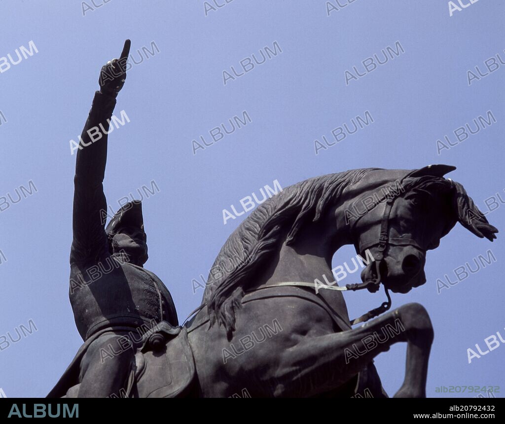 LOUIS-JOSEPH DAUMAS (1801-1887). MONUMENTO AL GENERAL JOSE DE SAN MARTIN EN EL PARQUE DEL OESTE - REPLICA DE LA SITUADA EN LA PLAZA DE SAN MARTIN EN BUENOS AIRES - 1961.