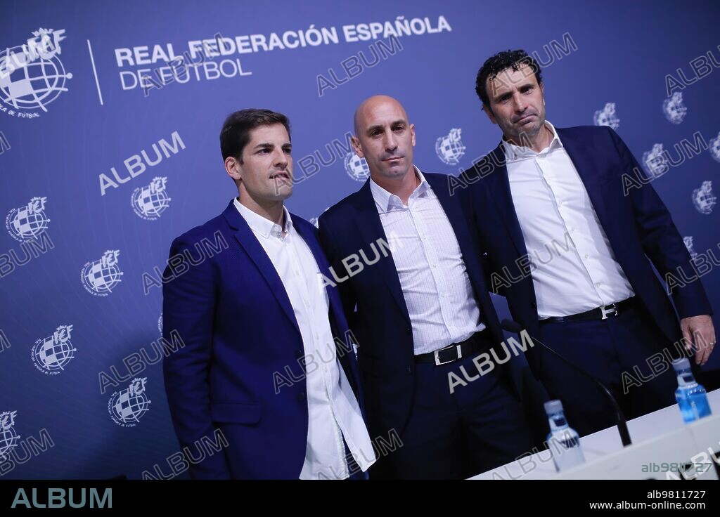 Madrid, 19/06/2019. Ciudad del Fútbol de Las Rozas. Rueda de prensa en donde el presidente de la RFEF, Luis Rubiales, junto con José Francisco Molina, anuncian que Luis Enrique abandona el entrenamiento de la Selección y será sustituido por Robert Moreno, presente en la rueda de prensa. Foto: Guillermo Navarro. ARCHDC.