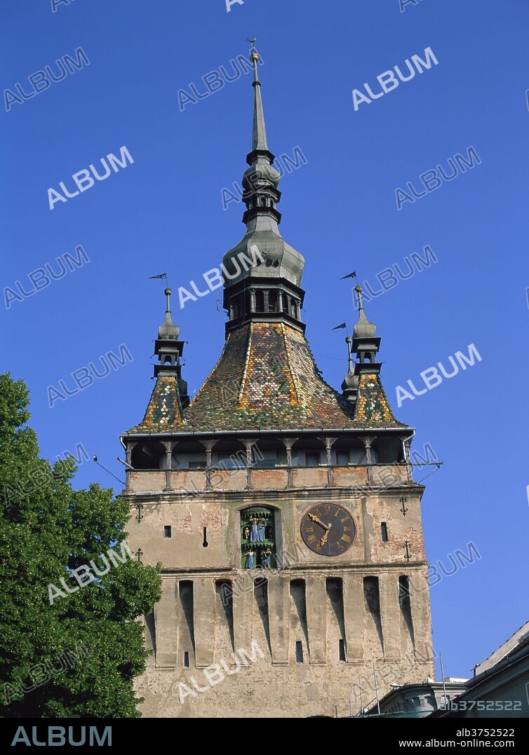 Clock tower, built in the 13th and 14th centuries and rebuilt in the 17th, Sighisoara, UNESCO World Heritage Site, Transylavania, Romania, Europe.