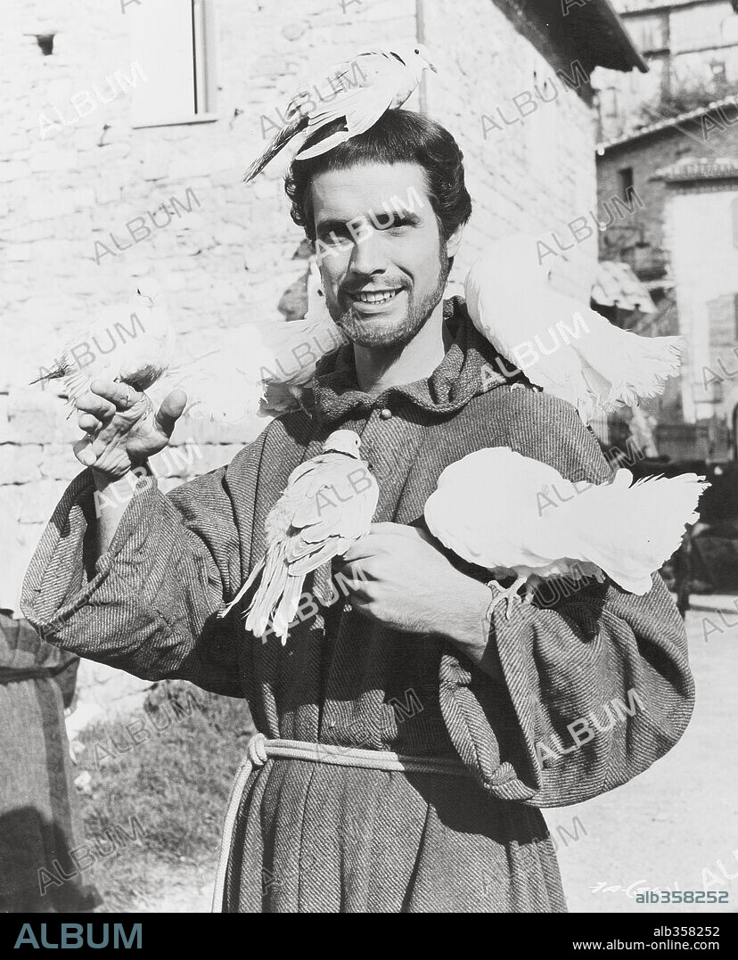 BRADFORD DILLMAN en FRANCISCO DE ASÍS, 1961 (FRANCIS OF ASSISI), dirigida por MICHAEL CURTIZ. Copyright 20TH CENTURY FOX.