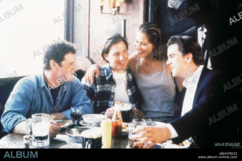 EDWARD BURNS, MAXINE BAHNS and MICHAEL MCGLONE in THE BROTHERS MCMULLEN, 1995, directed by EDWARD BURNS. Copyright MARLBORO ROAD GANG PRODUCTIONS.