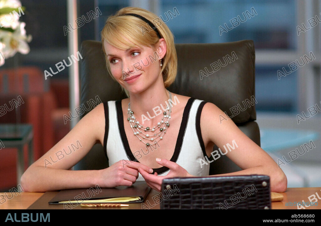 AMBER VALLETTA in HITCH, 2005, directed by ANDY TENNANT. Copyright COLUMBIA PICTURES / WETCHER, BARRY.