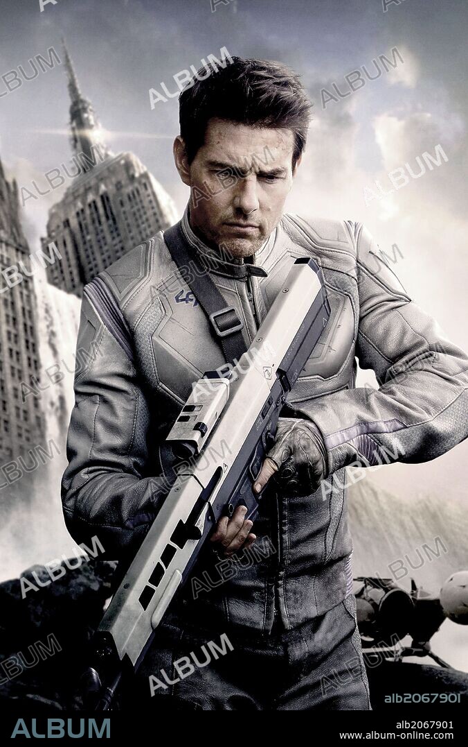 TOM CRUISE dans OBLIVION, 2013, réalisé par JOSEPH KOSINSKI. Copyright UNIVERSAL PICTURES.
