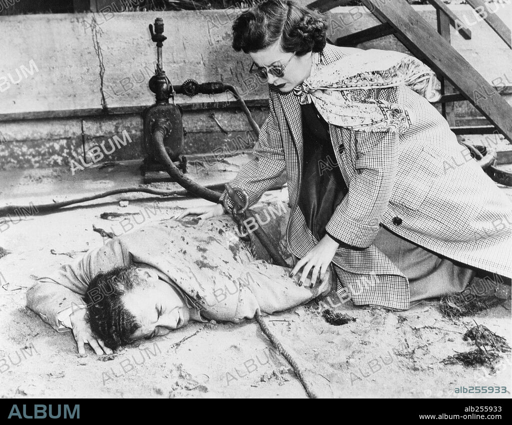 JOAN BENNETT in THE RECKLESS MOMENT, 1949, directed by MAX OPHÜLS. Copyright COLUMBIA PICTURES.