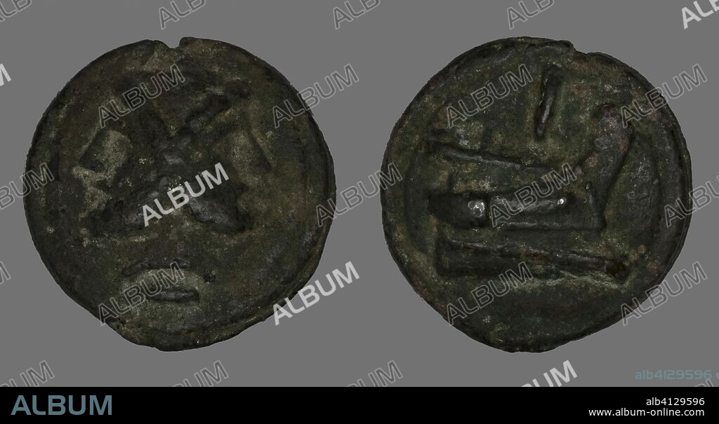 ANCIENT ROMAN. As (Coin) Depicting the God Janus. Roman, minted in Rome. Date: 225 BC-217 BC. Dimensions: Diam. 6.3 cm; 261.10 g. Bronze. Origin: Italy.