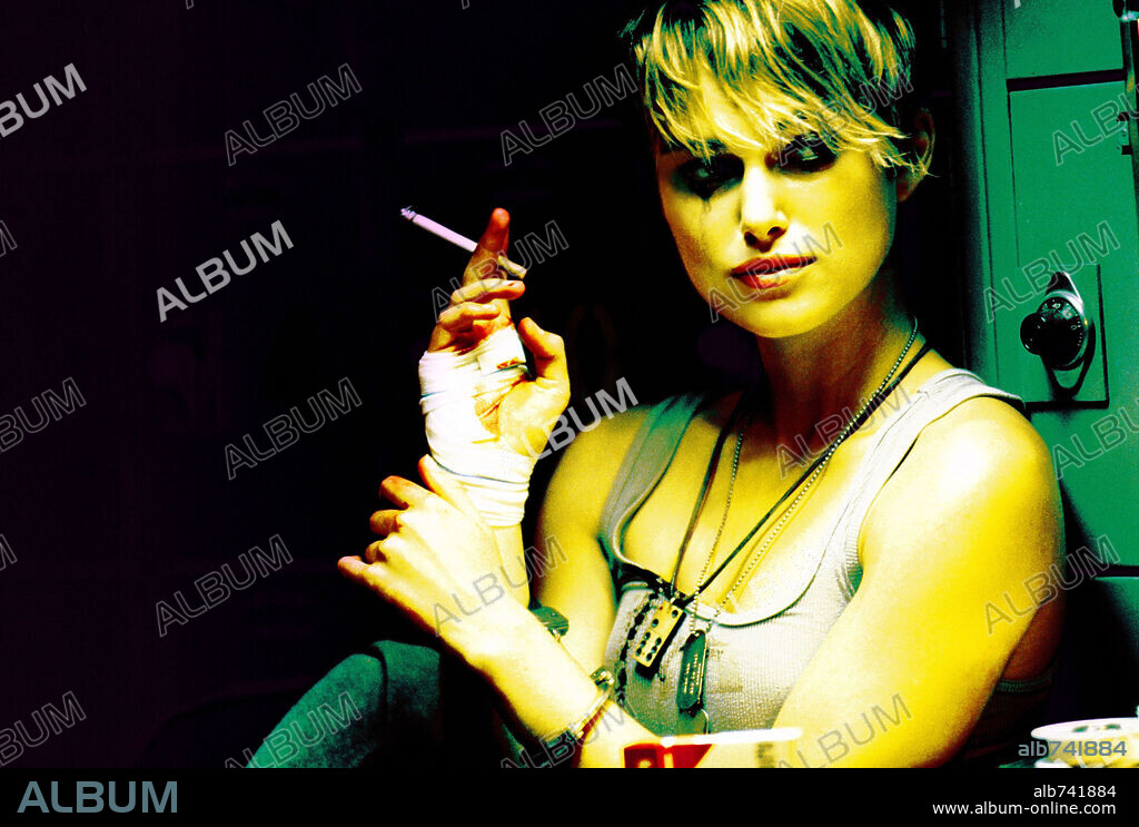 KEIRA KNIGHTLEY en DOMINO, 2005, dirigida por TONY SCOTT. Copyright NEW LINE CINEMA / SCARAMUZZA, DANIELLE.