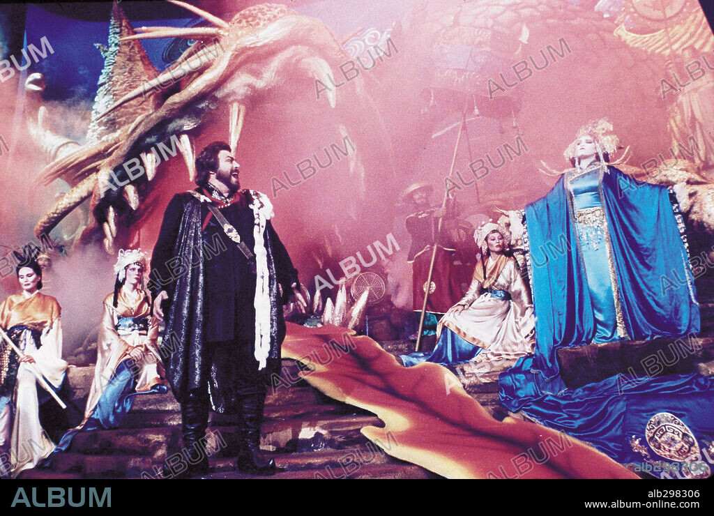 LUCIANO PAVAROTTI in YES, GIORGIO, 1982, unter der Regie von FRANKLIN J. SCHAFFNER. Copyright M.G.M/UNITED ARTIST.