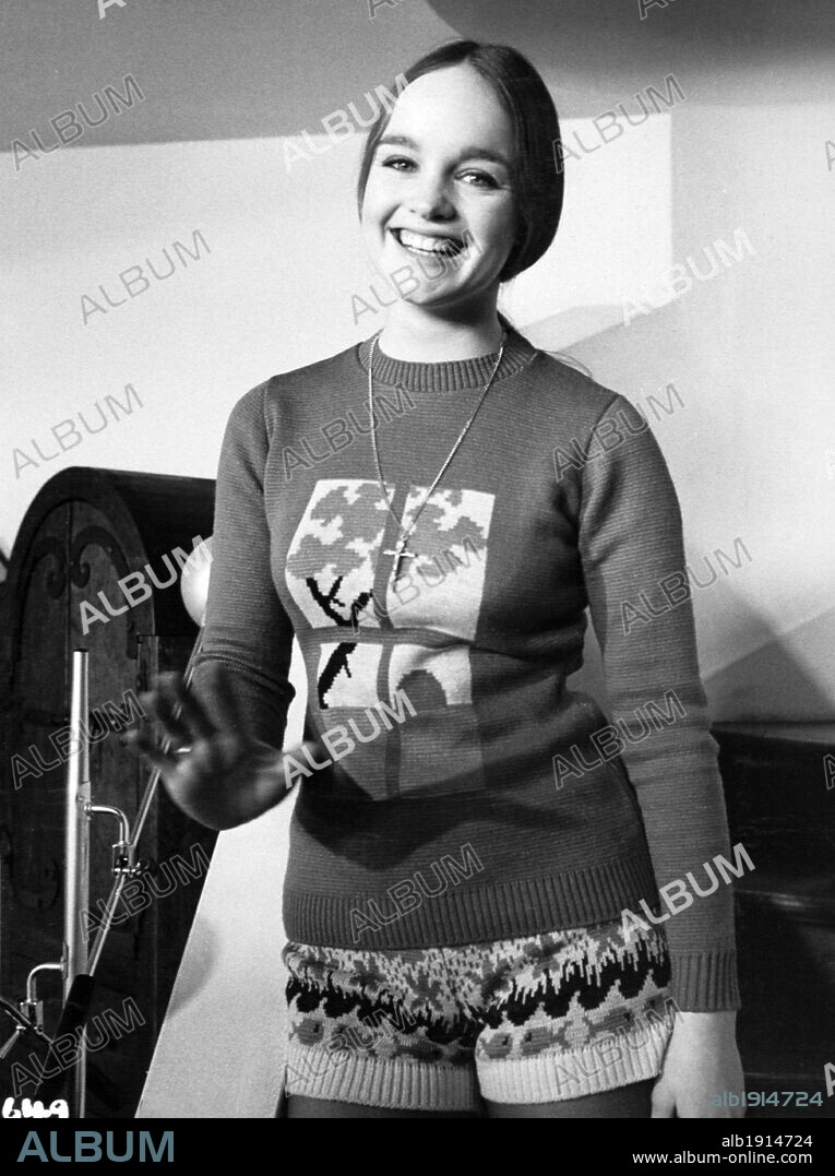 PAMELA SUE MARTIN in TO FIND A MAN, 1972, directed by BUZZ KULIK. Copyright COLUMBIA PICTURES.