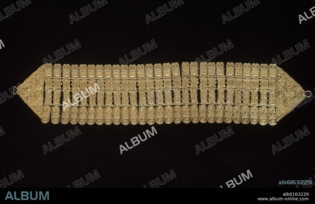 DIADEMA DE ORO  RECONSTRUIDA DEL TESORO DE EVORA- HACIA S VII A.C.- ARTE FENICIO.
