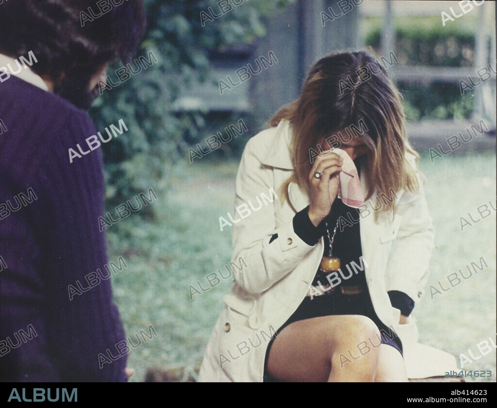LAURENCE DE MONAGHAN in CLAIRE'S KNEE, 1970 (LE GENOU DE CLAIRE), directed by ERIC ROHMER.