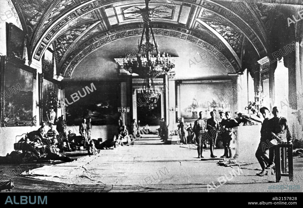 Petrograd, russsia 1917: one of the halls of the winter palace, cadets protecting the provisional bourgeois government.