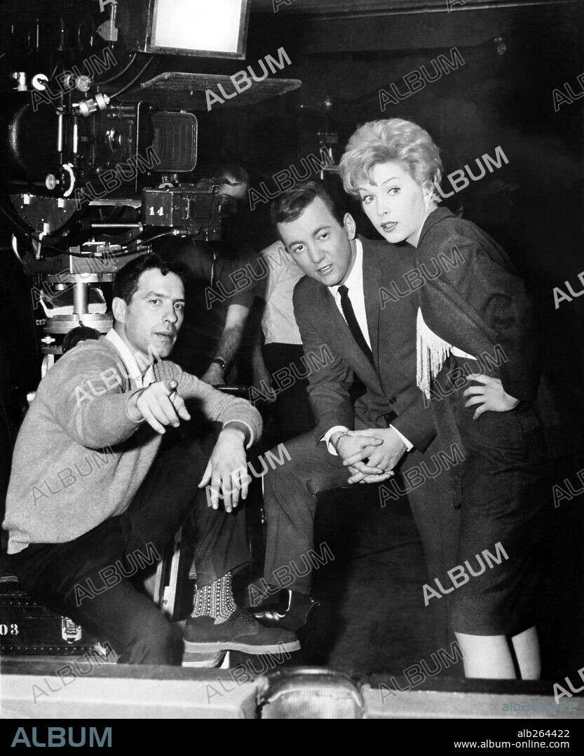 BOBBY DARIN, JOHN CASSAVETES and STELLA STEVENS in TOO LATE BLUES, 1961, directed by JOHN CASSAVETES. Copyright PARAMOUNT PICTURES.