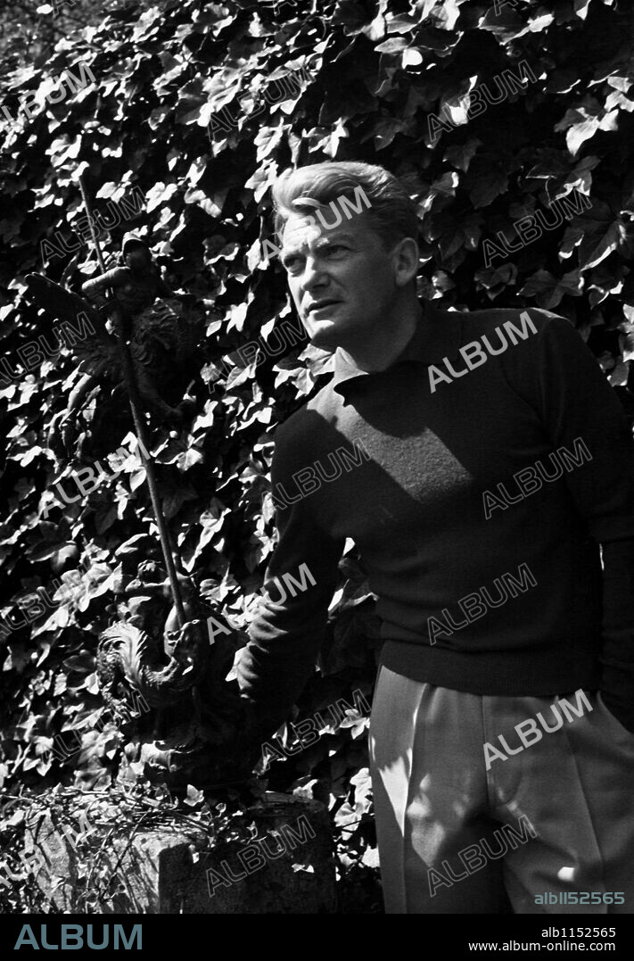JEAN MARAIS in CAPTAIN BLOOD, 1960 (LE CAPITAN), directed by ANDRE HUNEBELLE. Copyright DA. MA. CINEMATOGRAFICA.