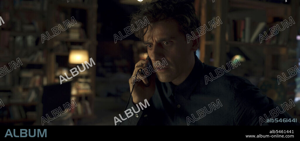 OSCAR ISAAC in MOON KNIGHT, 2022, directed by AARON MOORHEAD, GEORGE CLOONEY, JUSTIN BENSON and MOHAMED DIAB. Copyright MARVEL STUDIOS.