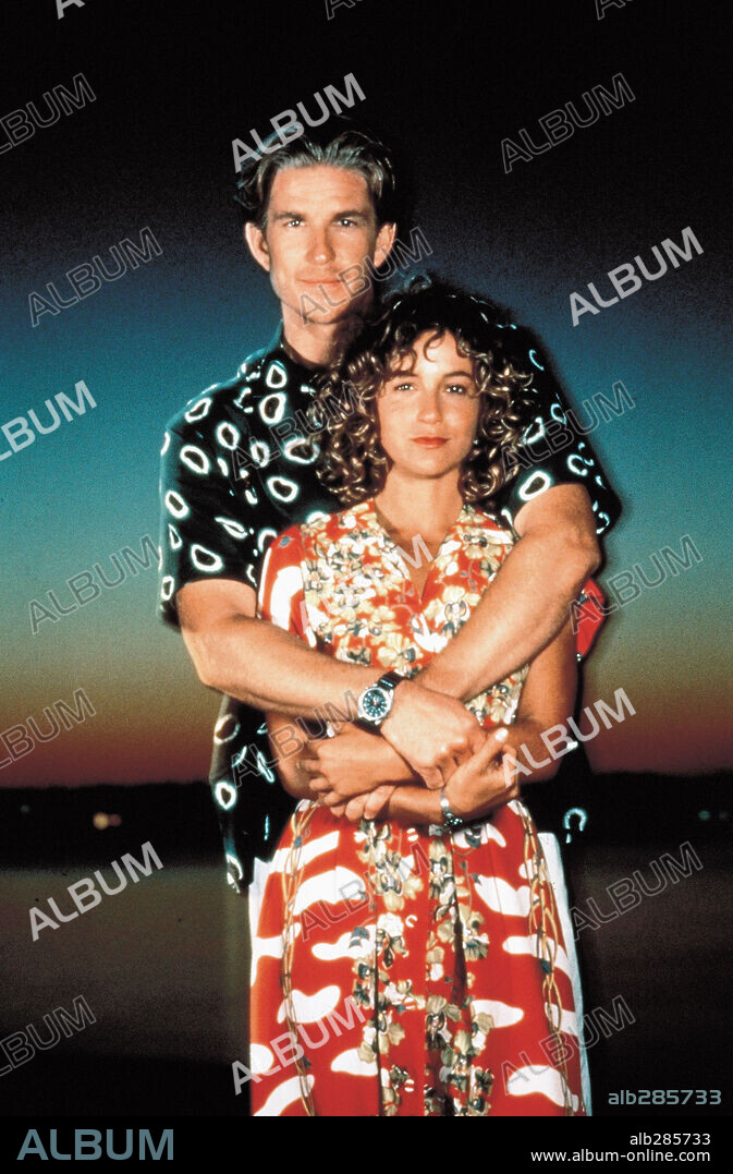 JENNIFER GREY et MATTHEW MODINE dans WIND, 1992, réalisé par CARROLL BALLARD. Copyright TRI STAR PICTURES.