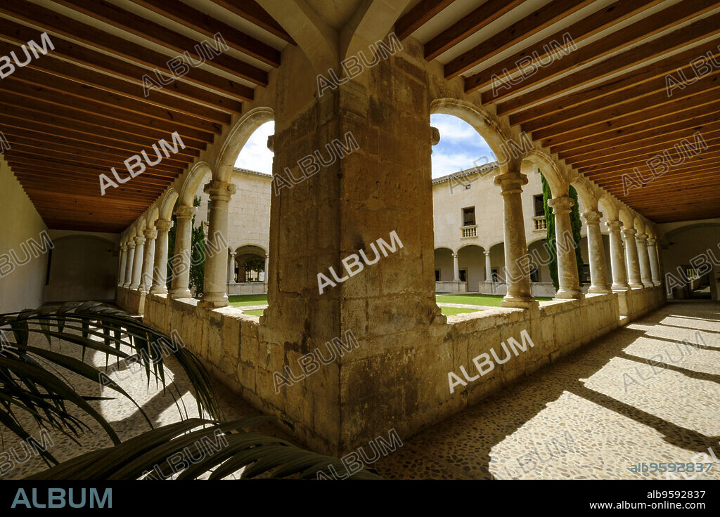 claustro de Santo Domingo, 1730, Inca, Mallorca, balearic islands, spain, europe.