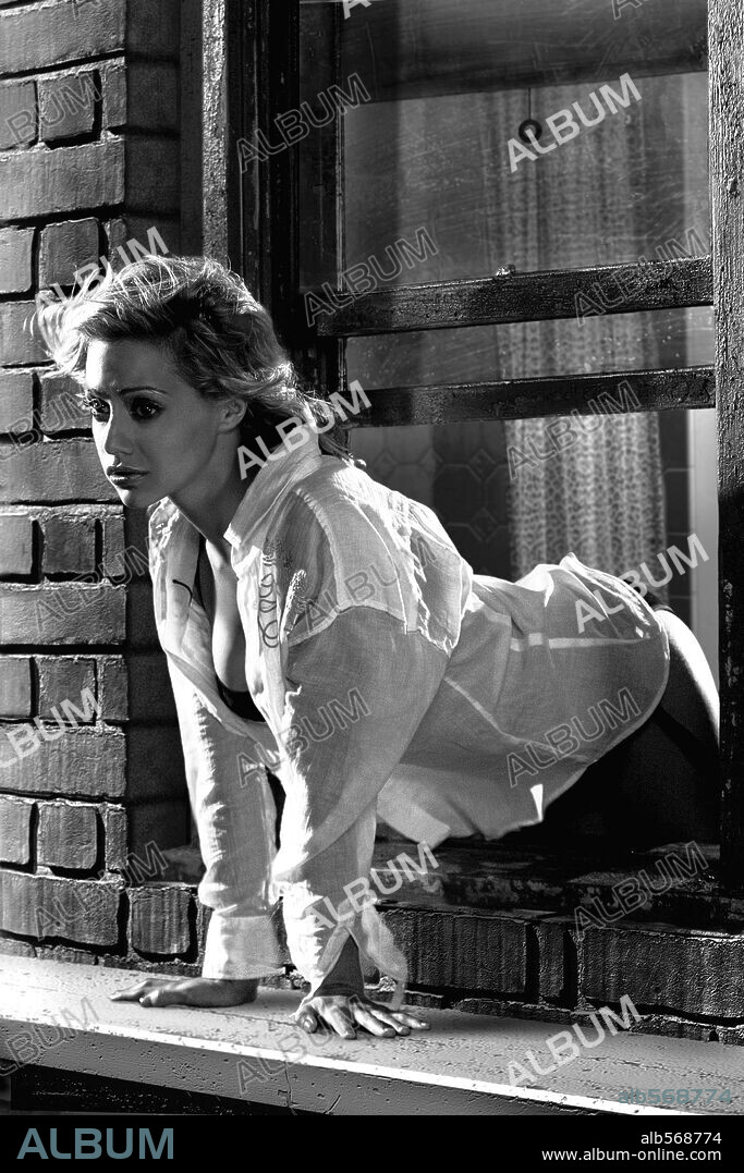 BRITTANY MURPHY dans SIN CITY, 2005, réalisé par FRANK MILLER et ROBERT RODRIGUEZ. Copyright DIMENSION FILMS.