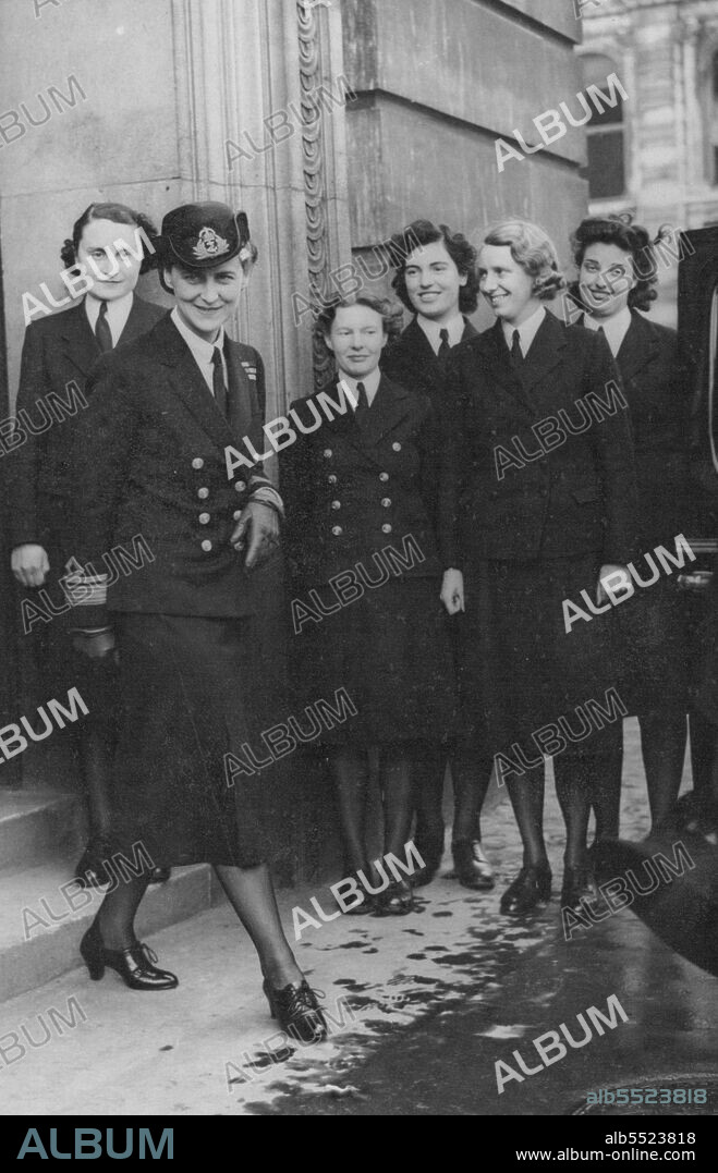 Duchess of Kent Inspects The Wrens -- The Duchess of Kent leaves a shore station of the Wrens after inspecting their activities.The Duchess of Kent recently paid a visit to the Wrens at a shore station in the South of England where she showed keen interest in the various duties the girls have taken over. August 6, 1941. (Photo by Fox Photos).